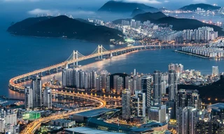 Hiện thực hóa quy hoạch TP Hải Phòng – Bài học từ các đô thị cảng biển quốc tế