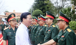 Hình ảnh Chủ tịch nước Võ Văn Thưởng thăm Binh đoàn 15