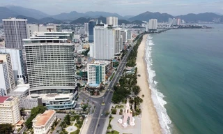 Cấp 'sổ đỏ' cho Condotel: Mới chỉ giải quyết tranh chấp, ai quản?