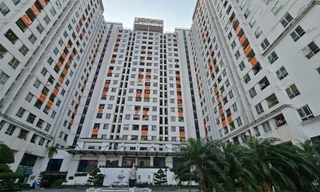 Chung cư Athena Complex Xuân Phương băng rôn đỏ rực đòi 'sổ hồng'