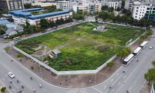 Ba ô 'đất vàng' chậm tiến độ cả thập kỷ ở Hà Nội 'bất động' sau thanh tra