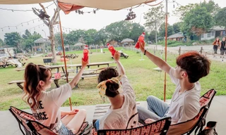 Giới trẻ Việt uống gì khi 'cháy phố' để luôn tươi mát?