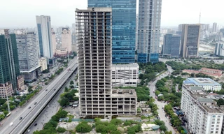 Cận cảnh tòa tháp nghìn tỉ bỏ hoang Vicem hết xin bán lại muốn 'hồi sinh' đưa vào sử dụng