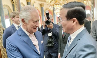 Chủ tịch nước Võ Văn Thưởng gặp Nhà vua Anh Charles III và lãnh đạo các nước