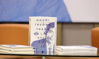 TS Lê Thẩm Dương xuất bản sách có tựa đề gây tranh cãi