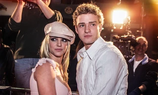 Britney Spears từng có thai với Justin Timberlake, hé lộ lý do cạo đầu do khủng hoảng