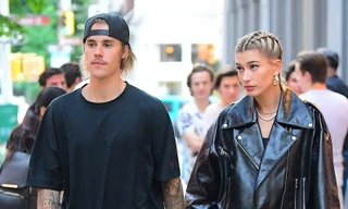 Justin Bieber bỏ theo dõi Hailey Bieber, động thái đánh tiếng trở lại làng nhạc?