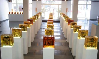 Ngắm cổng làng hóa ngọc