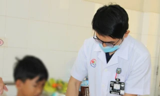 Tự chế pháo nổ, nhiều học sinh ở Khánh Hòa nhập viện cấp cứu