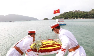 Tự hào 60 năm huyền thoại tàu không số Vũng Rô