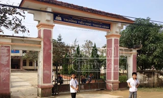 Cô giáo và phụ huynh ‘tung quyền’ trên bục giảng