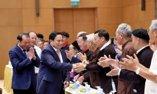 Thủ tướng gặp mặt những người 'giữ lửa và truyền lửa' văn hóa dân tộc