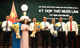Phê chuẩn kết quả bầu, miễn nhiệm Phó Chủ tịch UBND TPHCM