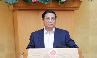 Thủ tướng: Giám sát công việc từ sớm, từ xa, không để vi phạm nhỏ tích tụ thành sai phạm lớn