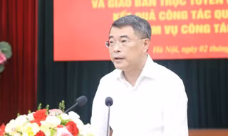 Trưởng Ban Tổ chức Trung ương: Loại bỏ cán bộ có biểu hiện né tránh, sợ trách nhiệm