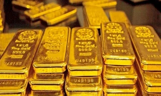 Thủ tướng: Xử lý nghiêm buôn lậu, 'thổi giá' vàng