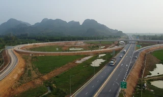 Chính phủ giao nhiệm vụ cho các bộ, ngành thực hiện mục tiêu hoàn thành 3.000 km cao tốc 