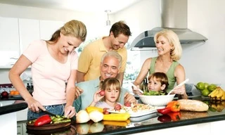 Khỏi thoái hóa cột sống cổ nhờ Cốt Thoái Vương