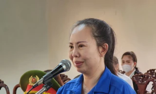 Vụ buôn lậu gần 51kg vàng: Các chủ tiệm phủ nhận hành vi, chủ tọa vạch rõ sự mâu thuẫn