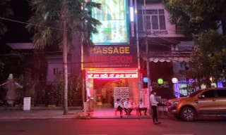 Muốn vào quán karaoke ở Cần Thơ phải tiêm đủ 2 mũi, Hậu Giang bỏ chốt liên tỉnh