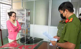 Bà trùm buôn lậu Mười Tường và đàn em tiếp tục bị khởi tố 