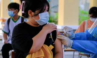 Cần Thơ yêu cầu người chưa tiêm hoặc tiêm chưa đủ liều vắc xin hạn chế ra khỏi nơi ở