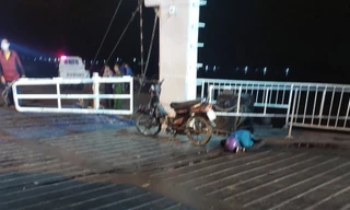 Bị lấy xe máy, hai anh em chém tử vong người đàn ông ngay trên phà