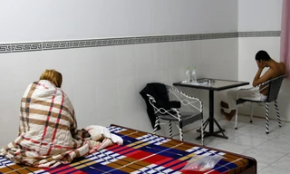 Tạm giữ hình sự 5 'tú ông' ở An Giang