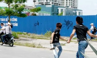 Đang ngồi nhậu, ba thanh niên bất ngờ bị chém trọng thương