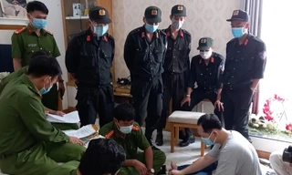 Thu 36 kg vàng, hơn 1 triệu USD từ 16 'chân rết' của bà trùm buôn lậu Mười Tường