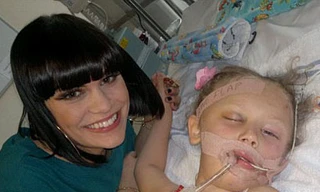 Hết hôn mê sau khi nghe giọng hát của ca sĩ yêu thích