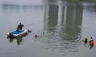 Tắm sông, hai học sinh lớp 5 mất tích