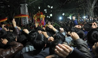 Đêm khai ấn Đền Trần xuân Quý Tỵ 2013. Ảnh: Công Khanh