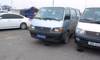 Xe biển xanh lại xuất hiện tại lễ Khai ấn đền Trần