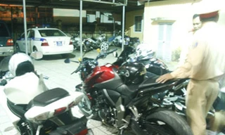 Công an Huế truy bắt nhóm mô tô ‘khủng’