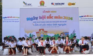 Thiếu nhi cả nước thi vẽ tranh về chủ đề tình nguyện 