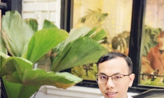 Chàng trai trẻ Lê Anh Tiến, CEO Công ty Cổ phần Công nghệ Chatbot Việt Nam, với sản phẩm Bot Bán Hàng vừa nhận gói đầu tư trị giá 500.000 USD từ NextTech Group và Quỹ hỗ trợ khởi nghiệp Next100