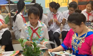  Thanh niên mang không gian đọc sách tặng học sinh dân tộc thiểu số 