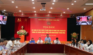 Đặc biệt quan tâm phát triển nguồn nhân lực trẻ, chất lượng cao