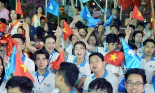 Toàn cảnh chương trình nghệ thuật Điện Biên Phủ - Khát vọng non sông 