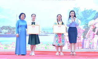Học sinh dân tộc Mông giành giải Nhất cuộc thi 'Hành trình mùa xuân lên rừng, xuống biển'