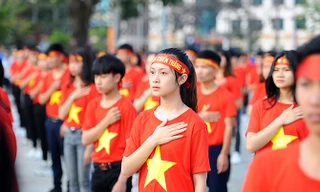  70 đại biểu tham gia hành trình 'Sinh viên với khát vọng non sông' về với Điện Biên Phủ