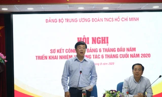 Bí thư thứ nhất T.Ư Đoàn, Bí thư Đảng ủy cơ quan T.Ư Đoàn Lê Quốc Phong phát biểu tại Hội nghị. 