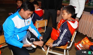 Mang mùa đông ấm lên vùng núi Si Ma Cai