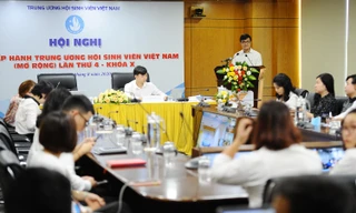 Hội nghị BCH Trung ương Hội Sinh viên Việt Nam (mở rộng) lần thứ 4, khóa X diễn ra bằng hình thức trực tuyến, dưới sự chủ trì của anh Bùi Quang Huy, Bí thư T.Ư Đoàn, Chủ tịch T.Ư Hội SVVN tại điểm cầu chính Hà Nội. Ảnh: Dương Triều