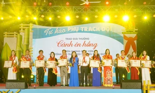 Vinh danh 20 giáo viên Tổng phụ trách Đội nhận giải thưởng Cánh én hồng 2023