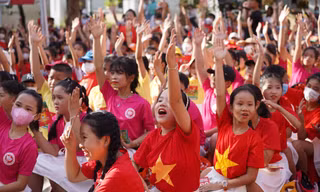 Các em thiếu nhi Quảng Nam hào hứng tham gia ngay ngày hội "Thiếu nhi Việt Nam - Học tập tốt, rèn luyện chăm"