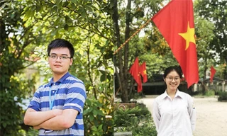 Hai thí sinh xuất sắc nhất Hội Olympic tiếng Anh học sinh, sinh viên toàn quốc lần thứ III, Cao Tuấn Nghĩa (trái) và Phạm Thị Mỹ Duyên (phải)