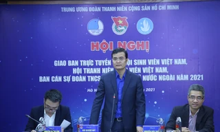 Anh Bùi Quang Huy, Ủy viên dự khuyết T.Ư Đảng, Bí thư thường trực T.Ư Đoàn, Chủ tịch Hội Sinh viên Việt Nam dự, chủ trì hội nghị. Ảnh: Lâm Đăng Hải