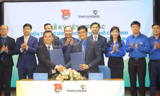 Sẽ trao hơn 7,5 tỷ đồng học bổng tiếp sức sinh viên nghèo và 'Dũng sĩ nghìn việc tốt'